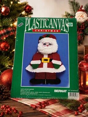 Vintage Bernat Santa Door Hanger Plastic Canvas Kit 95852900 Sealed NWT Holiday